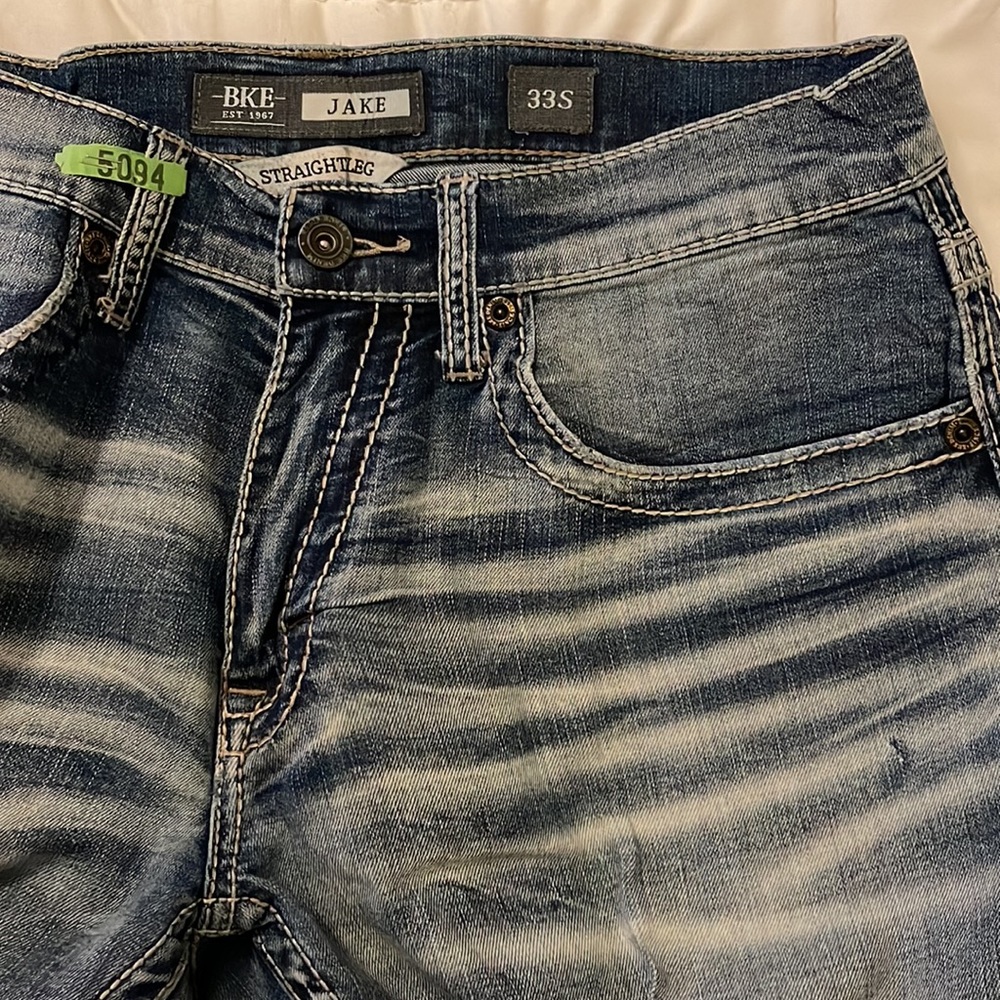 BKE Jake Jeans. 33S. Straight leg. Starched. Buckle Jeans
